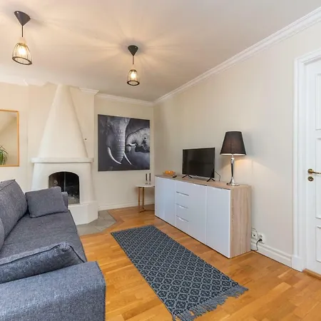 Lecool Rataskaevu Apartment *